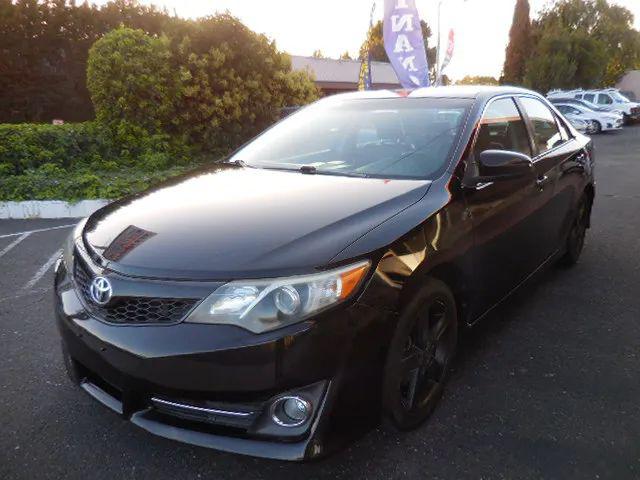2013 Toyota Camry SE