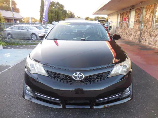 2013 Toyota Camry SE