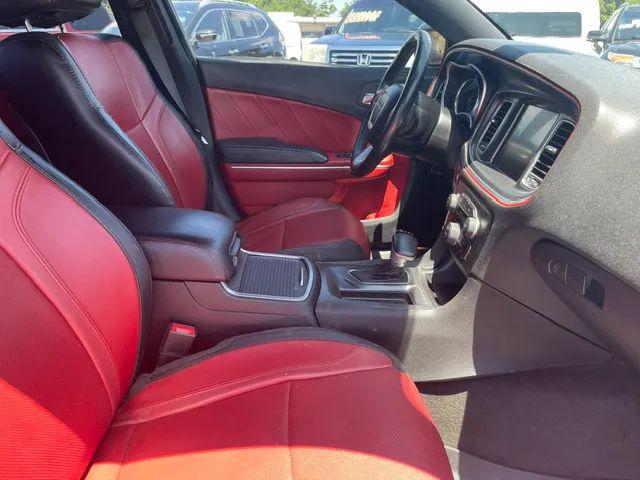 2015 Dodge Charger SXT