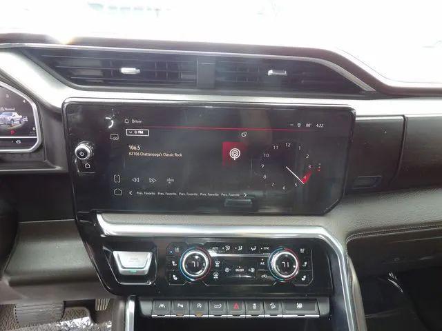 2023 GMC Sierra 1500 4WD Crew Cab Short Box Denali