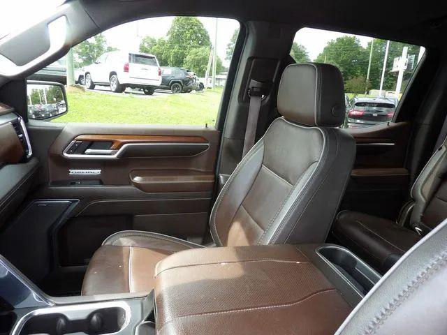 2023 GMC Sierra 1500 4WD Crew Cab Short Box Denali