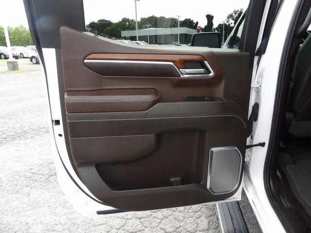 2023 GMC Sierra 1500 4WD Crew Cab Short Box Denali