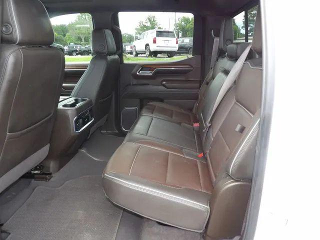 2023 GMC Sierra 1500 4WD Crew Cab Short Box Denali