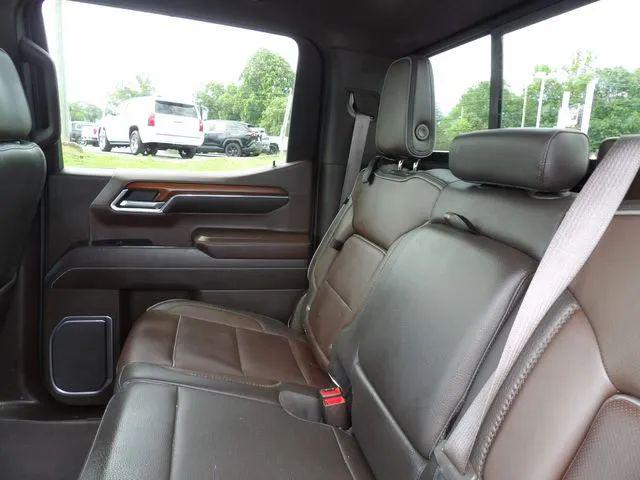 2023 GMC Sierra 1500 4WD Crew Cab Short Box Denali