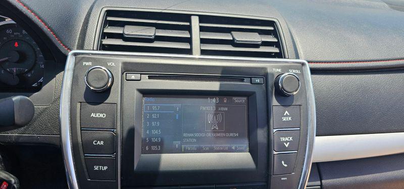 2017 Toyota Camry SE