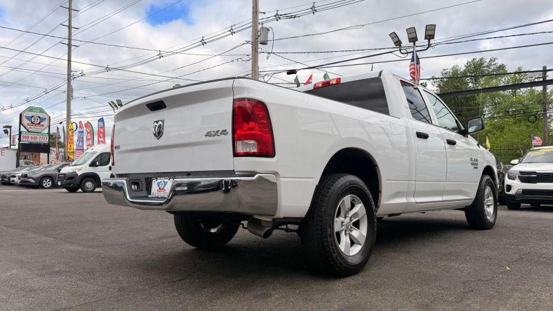 2024 Ram 1500 Classic SLT Quad Cab 4x4 6'4" Box