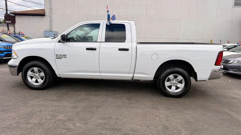2024 Ram 1500 Classic SLT Quad Cab 4x4 6'4" Box