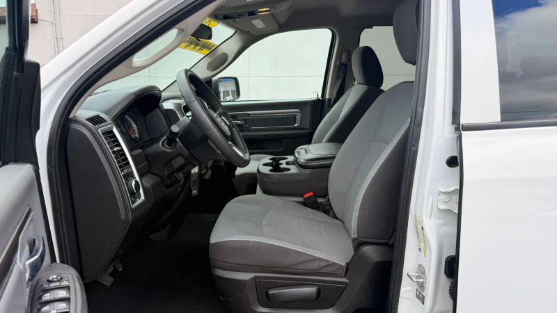 2024 Ram 1500 Classic SLT Quad Cab 4x4 6'4" Box