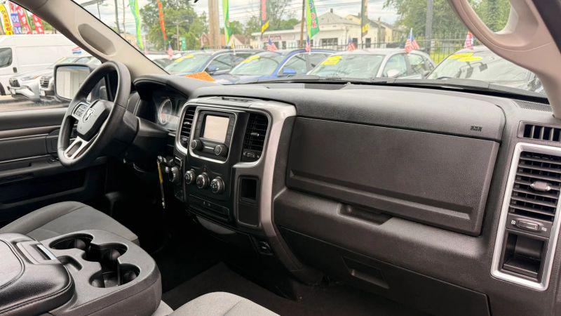 2024 Ram 1500 Classic SLT Quad Cab 4x4 6'4" Box