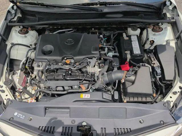 2020 Toyota Camry SE AWD