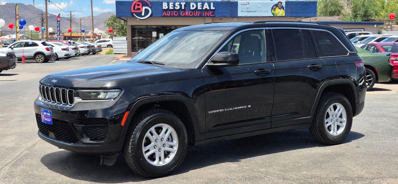 2024 Jeep Grand Cherokee Laredo 4x4