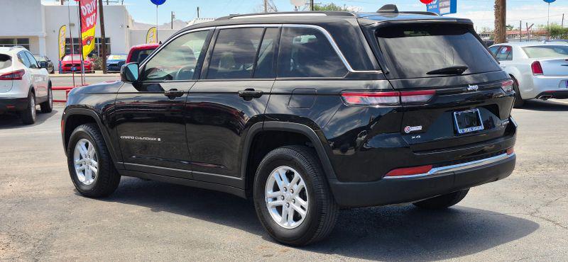 2024 Jeep Grand Cherokee Laredo 4x4