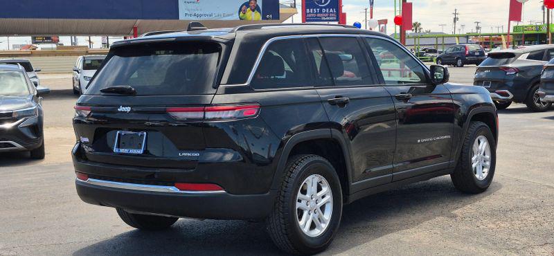 2024 Jeep Grand Cherokee Laredo 4x4