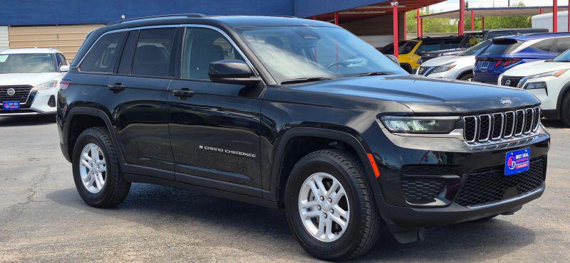 2024 Jeep Grand Cherokee Laredo 4x4