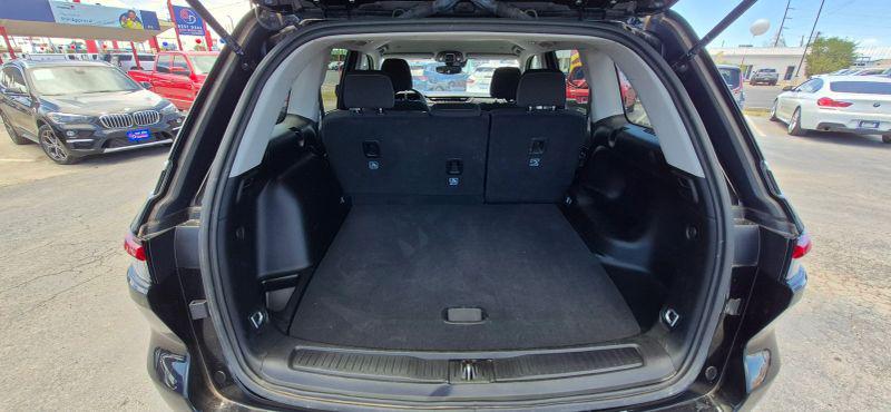 2024 Jeep Grand Cherokee Laredo 4x4
