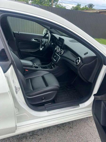 2018 Mercedes-Benz CLA 4MATIC