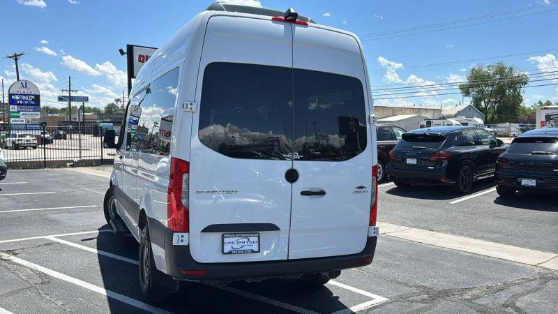 2024 Mercedes-Benz Sprinter 2500 Standard Roof 4-Cyl Diesel