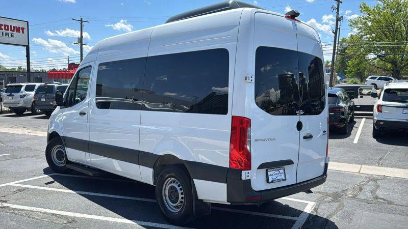 2024 Mercedes-Benz Sprinter 2500 Standard Roof 4-Cyl Diesel