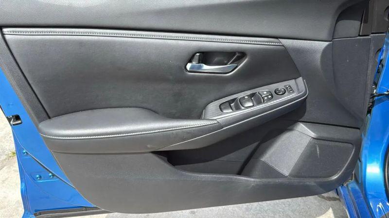 2021 Nissan Sentra SV Xtronic CVT