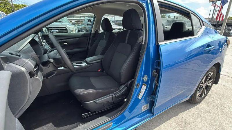 2021 Nissan Sentra SV Xtronic CVT