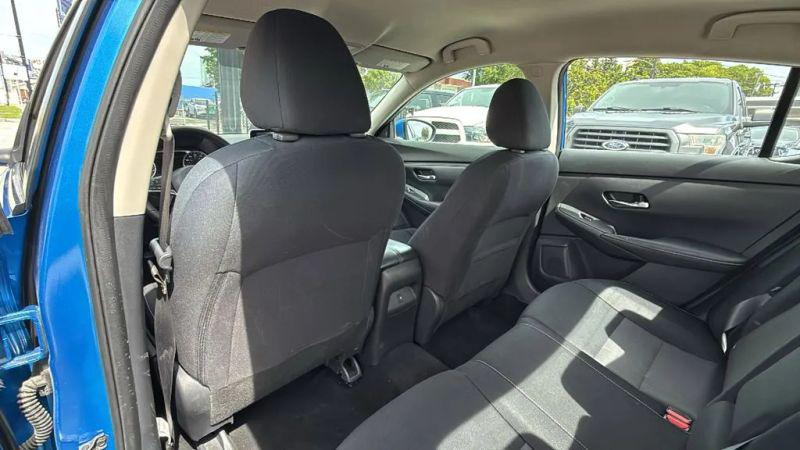 2021 Nissan Sentra SV Xtronic CVT
