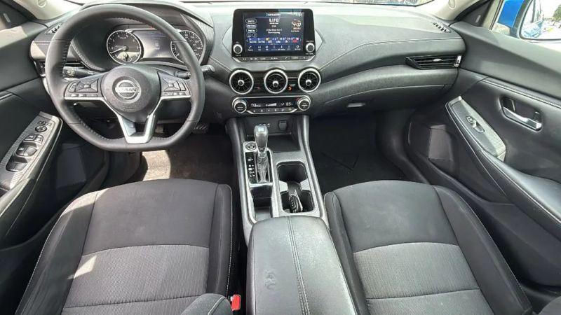 2021 Nissan Sentra SV Xtronic CVT