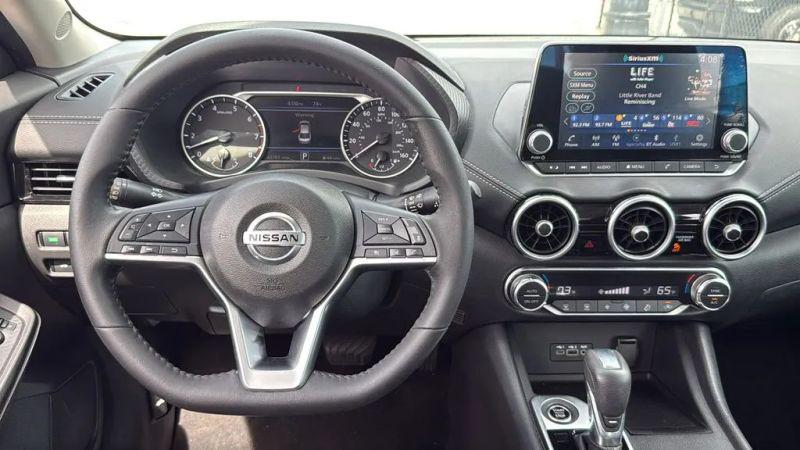 2021 Nissan Sentra SV Xtronic CVT