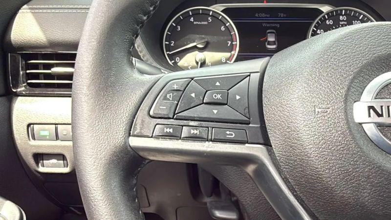 2021 Nissan Sentra SV Xtronic CVT