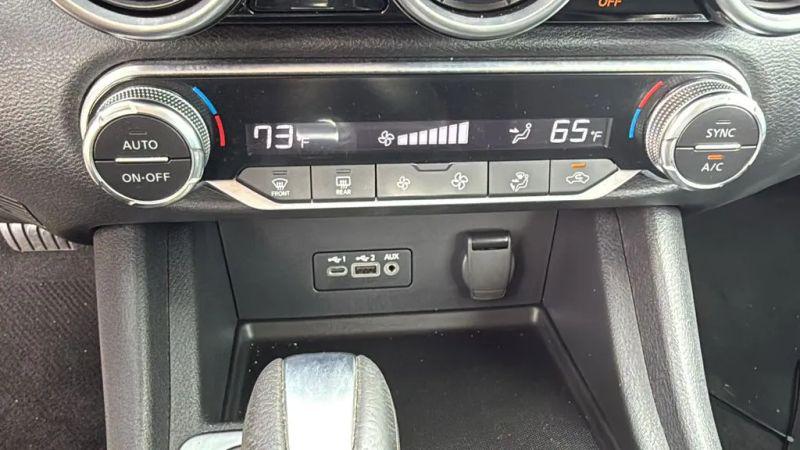 2021 Nissan Sentra SV Xtronic CVT