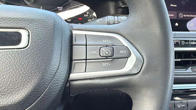 2023 Jeep Compass Altitude 4x4