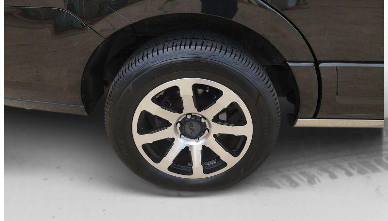 2015 Lincoln Navigator Base