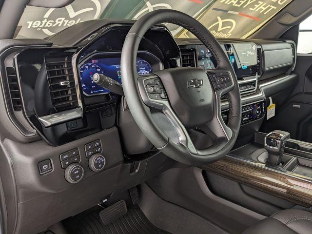 2026 Chevrolet Silverado 1500 4WD Crew Cab Short Bed LT Trail Boss