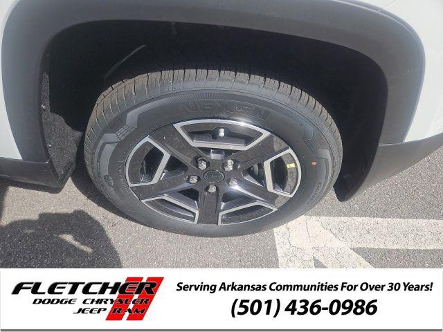 2026 Jeep Cherokee Laredo 4x4