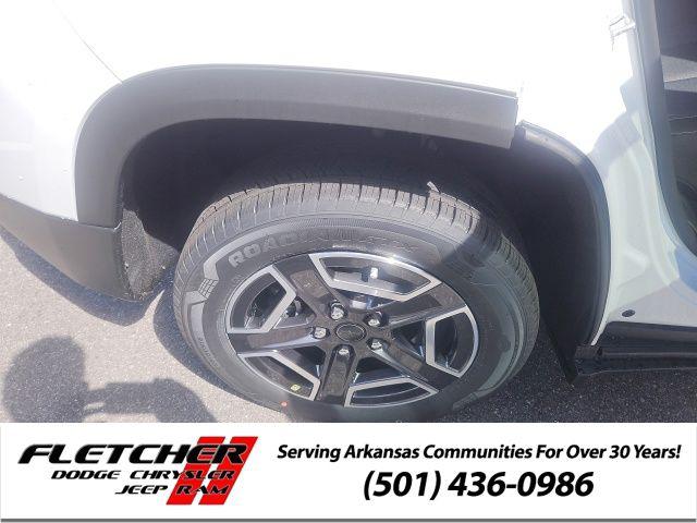 2026 Jeep Cherokee Laredo 4x4