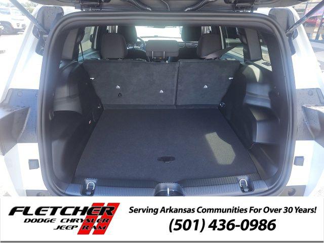 2026 Jeep Cherokee Laredo 4x4