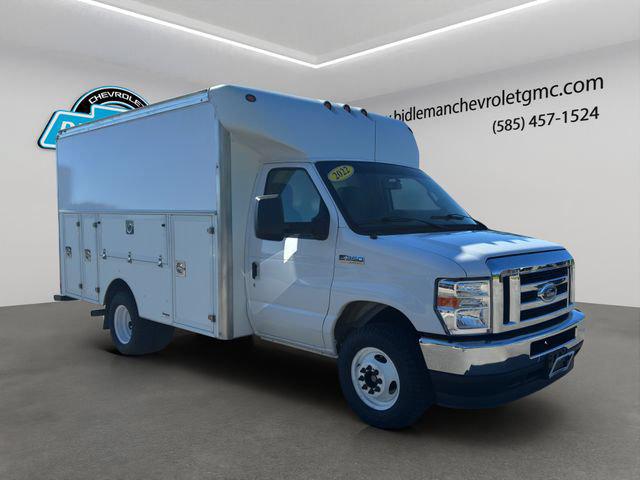 2022 Ford E-350 Cutaway Base for sale in Albion, NY