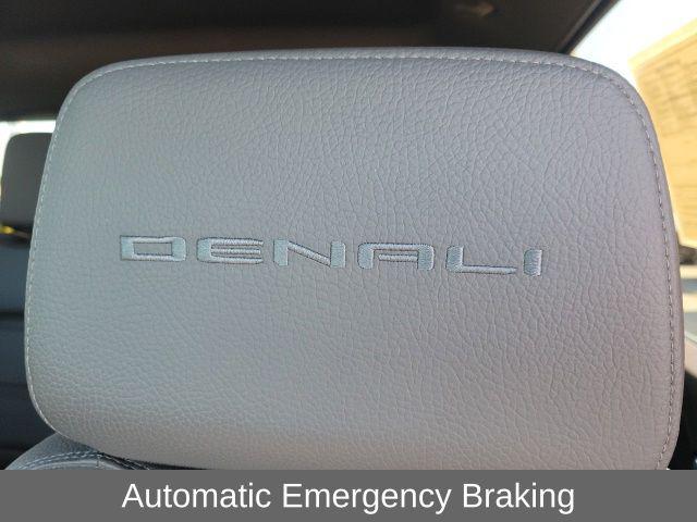 2021 GMC Sierra 2500HD 4WD Crew Cab Standard Bed Denali
