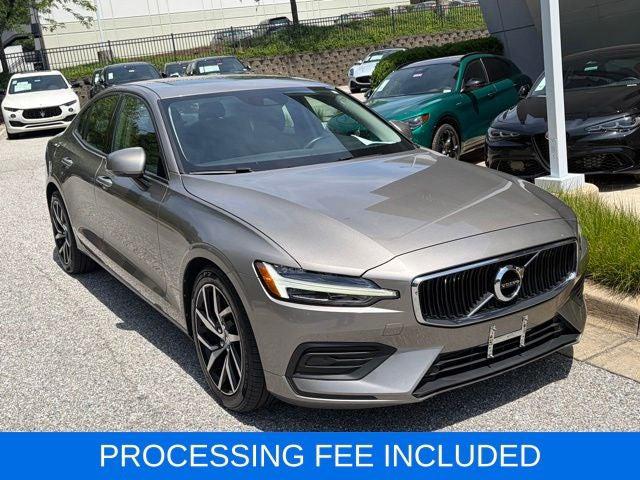 2019 Volvo S60 T6 Momentum 2019 Volvo S60 T6 Momentum