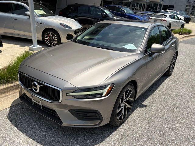 2019 Volvo S60 T6 Momentum