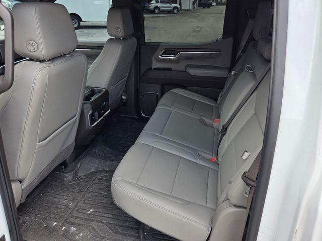 2022 GMC Sierra 1500 4WD Crew Cab Short Box SLT