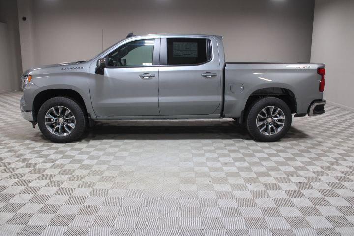 2026 Chevrolet Silverado 1500 4WD Crew Cab Standard Bed LT