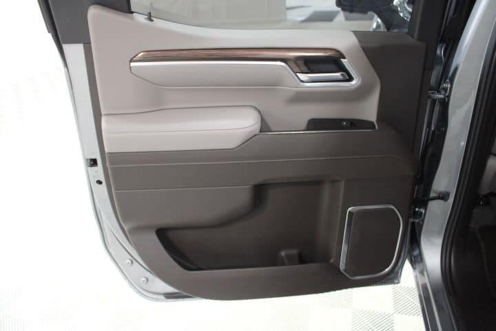 2026 Chevrolet Silverado 1500 4WD Crew Cab Standard Bed LT