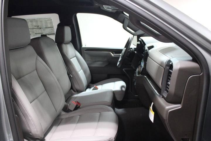 2026 Chevrolet Silverado 1500 4WD Crew Cab Standard Bed LT