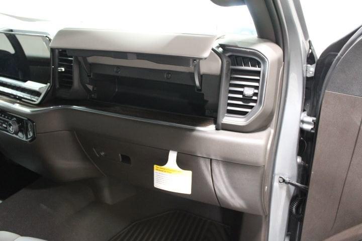 2026 Chevrolet Silverado 1500 4WD Crew Cab Standard Bed LT
