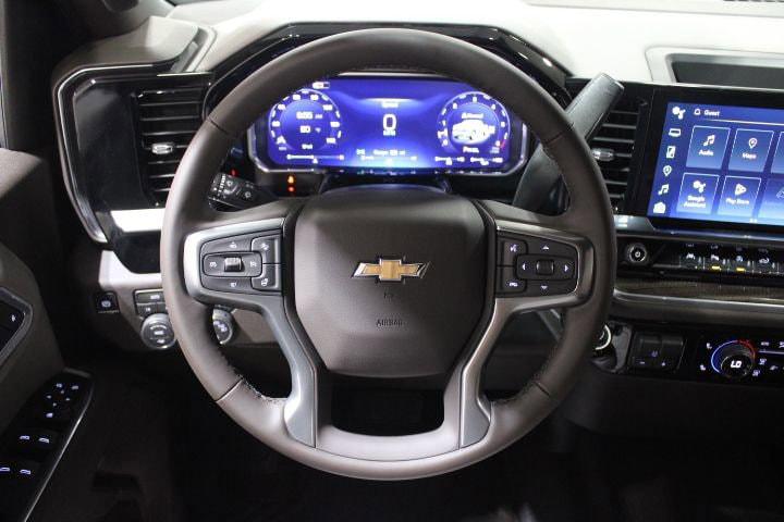 2026 Chevrolet Silverado 1500 4WD Crew Cab Standard Bed LT