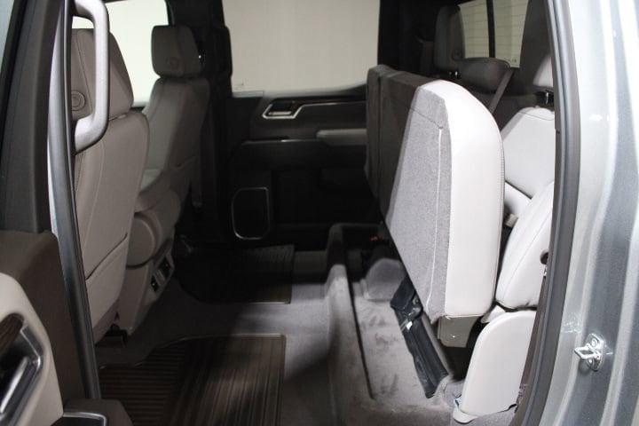 2026 Chevrolet Silverado 1500 4WD Crew Cab Standard Bed LT