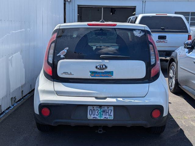 2018 Kia Soul Base