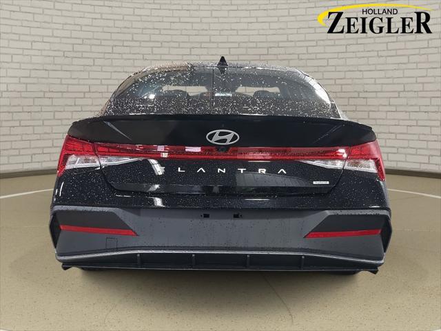 2026 Hyundai Elantra Hybrid SEL Sport