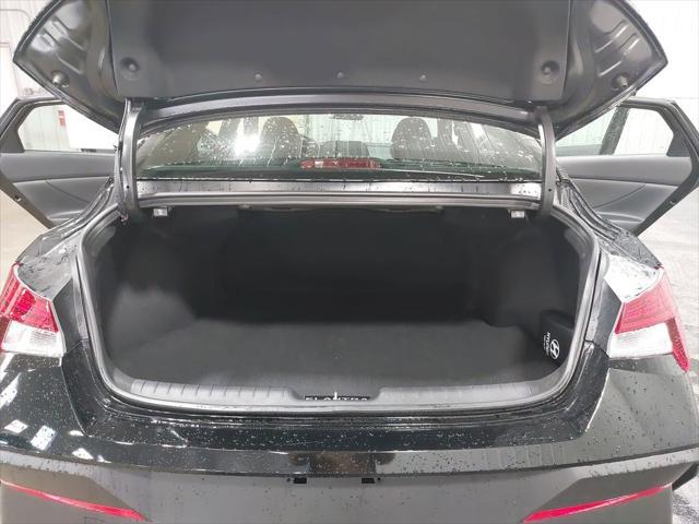 2026 Hyundai Elantra Hybrid SEL Sport
