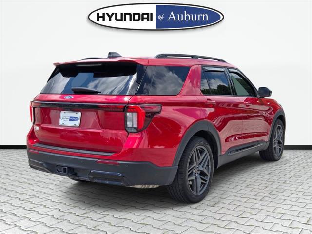 2025 Ford Explorer ST-Line